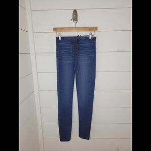 American Eagle Outfitters size 2 blue denim jeggings. Rock star.
